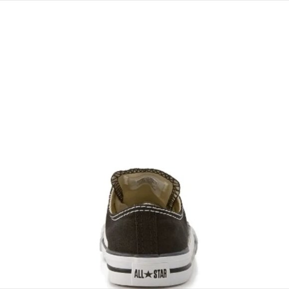 CHUCK TAYLOR ALL STAR SNEAKER - KIDS' 10 - Picture 2 of 9